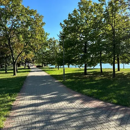 Ubytovanie v rodine Sunny House Three *