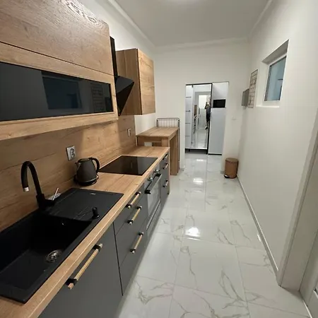 Sunny House Three ブラチスラヴァ