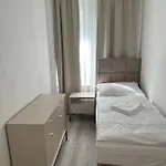 Privatunterkunft Sunny House Three